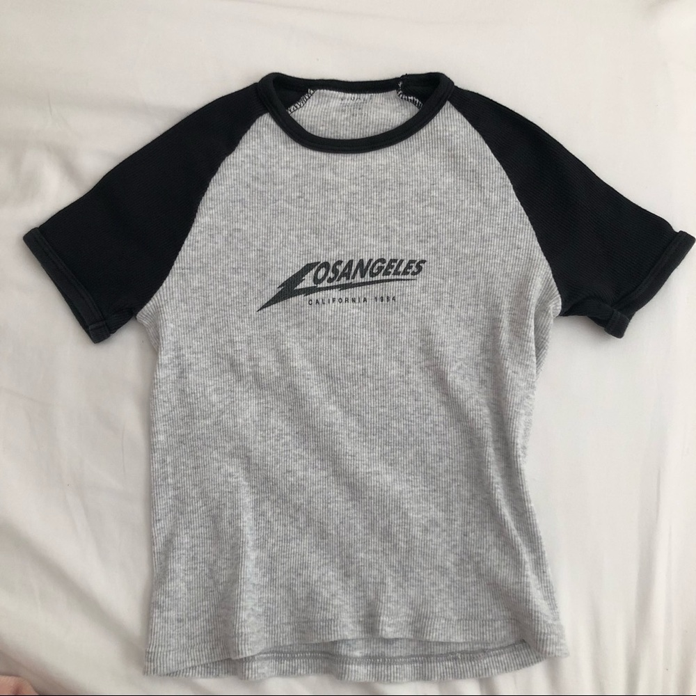 Brandy Melville graphic top